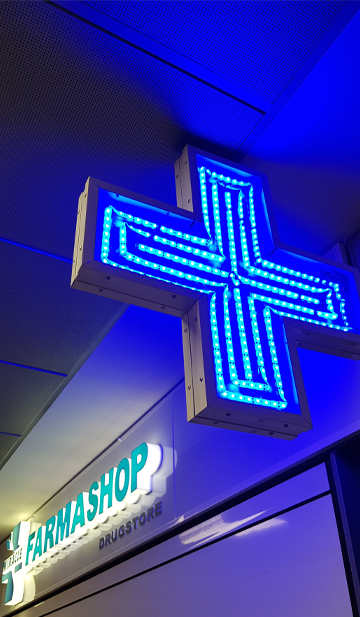 Contamos con un equipo profesional que le asesorará en cuestiones de dietética, ortopedia o dermofarmacia.